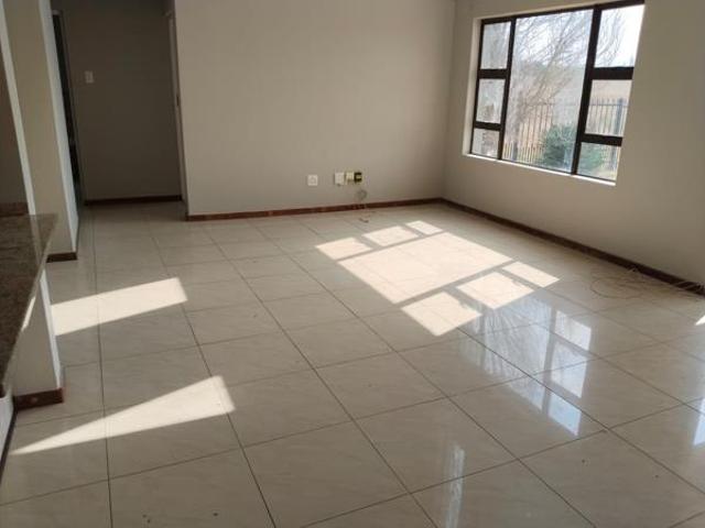3 Bedroom Duet in Hillside