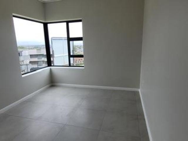 3 Bedroom Duet in Island View