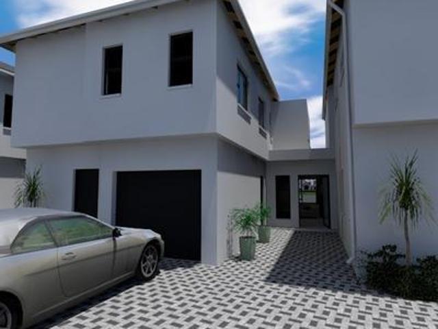 3 bedroom duplex on the market in claudius