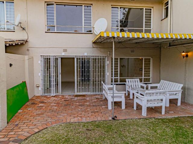 3 Bedroom duplex apartment to rent in Petervale, Sandton
