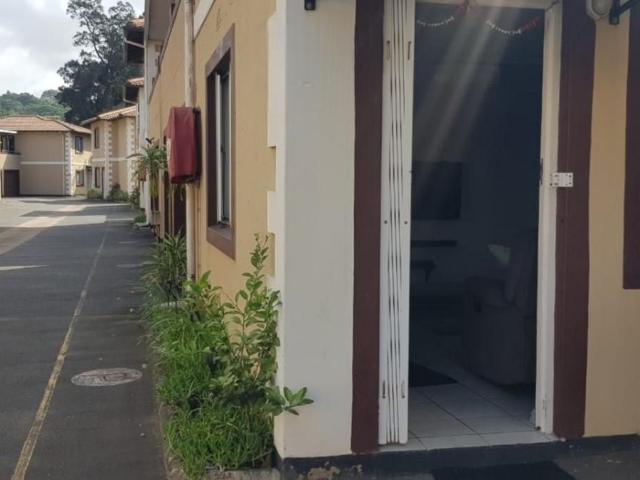 3 Bedroom duplex apartment for sale in Brindhaven, Verulam
