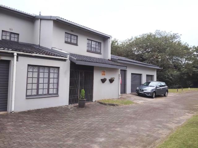 3 Bedroom Duplex For Sale in Arboretum