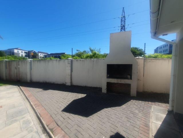 3 Bedroom Duplex For Sale in Beacon Bay