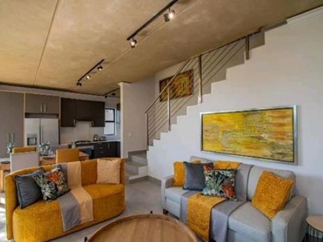 3 Bedroom Duplex in Menlo Park
