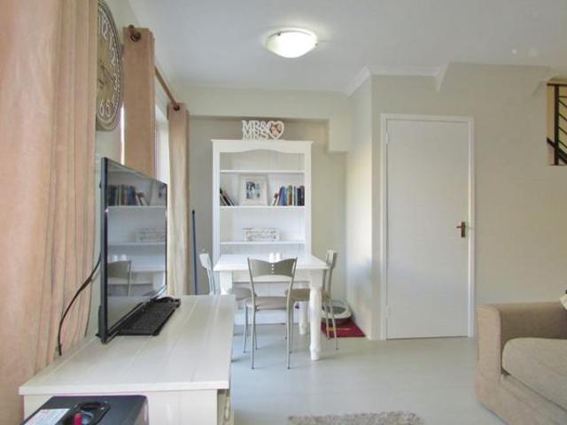 3 Bedroom Duplex in Overbaakens