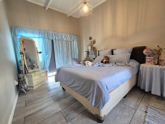 3 Bedroom Duplex in Albertsdal