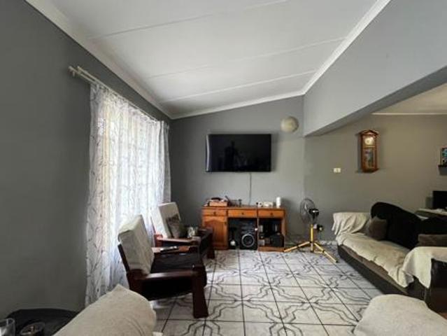 3 Bedroom Duplex in Arboretum