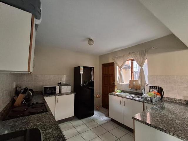 3 Bedroom Duplex in Arboretum