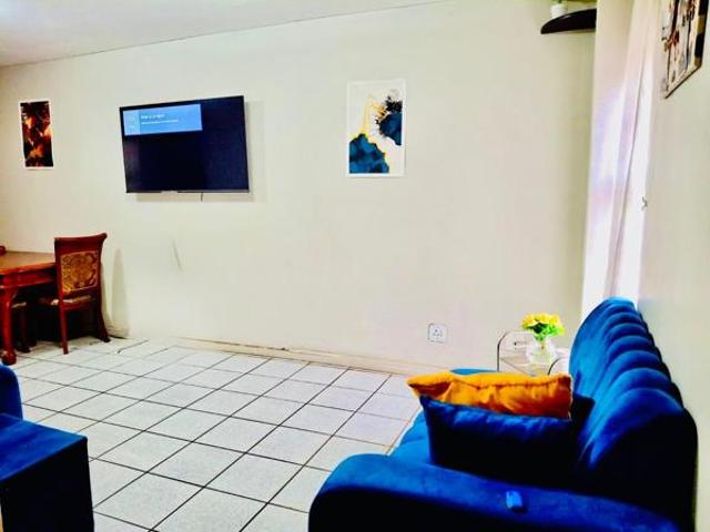 2 Bedroom Duplex in Arboretum
