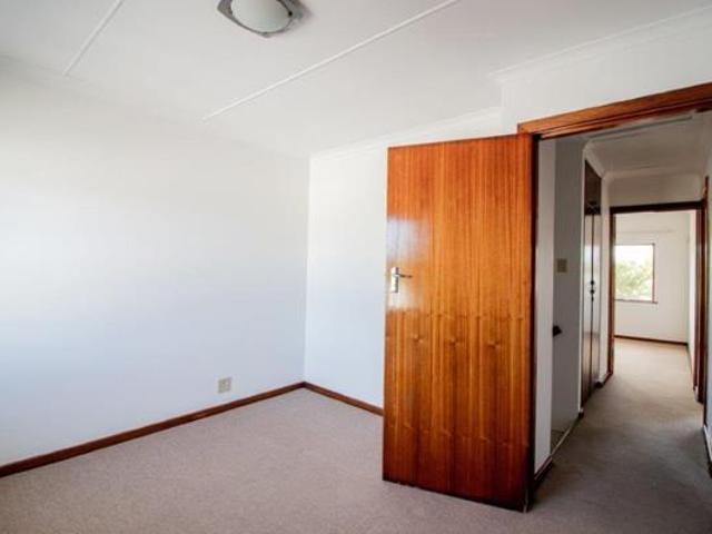 3 Bedroom Duplex in Beacon Bay