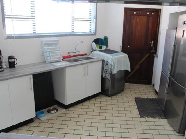 3 Bedroom Duplex in Beacon Rocks