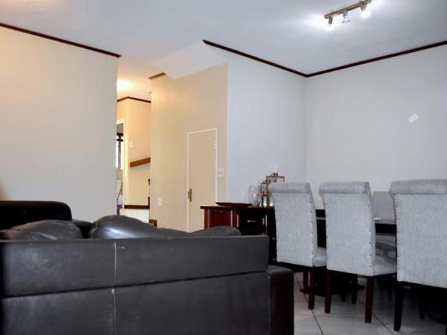 3 Bedroom Duplex in Bryanston