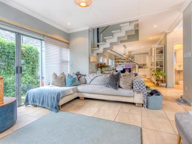 3 Bedroom Duplex in Bryanston