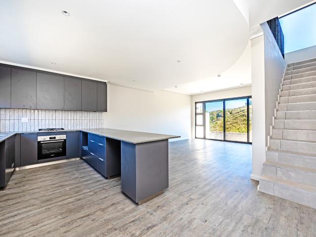 3 Bedroom Duplex in Dennegeur