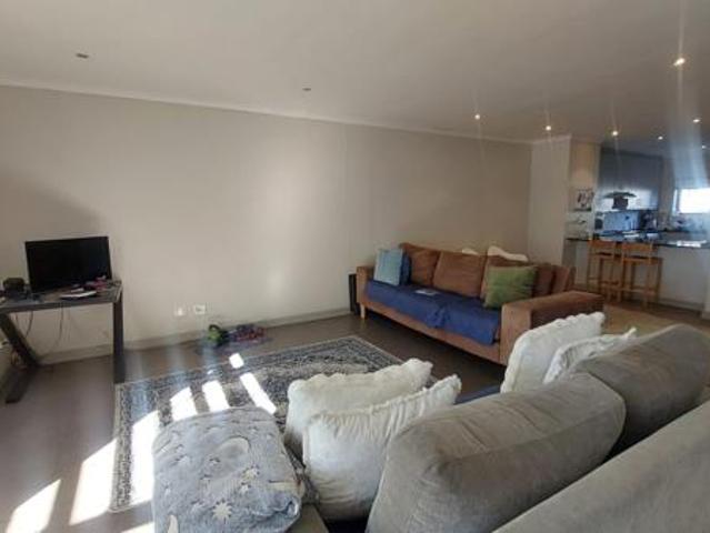 3 Bedroom Duplex in Edgemead
