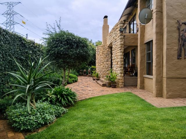 3 Bedroom Duplex in Eldo Glen