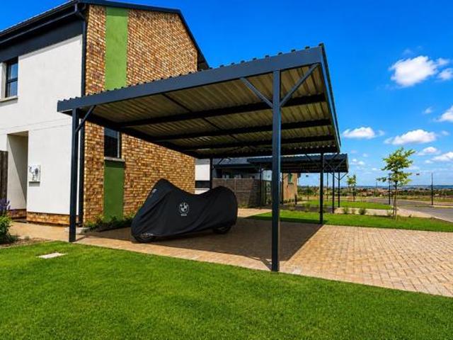 3 Bedroom Duplex in Erasmia