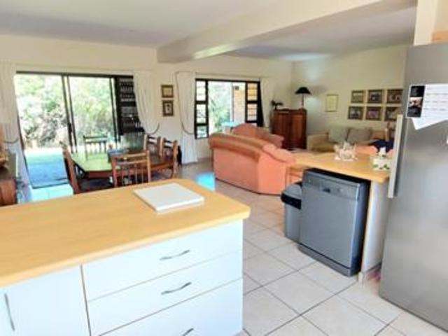3 Bedroom Duplex in Haga