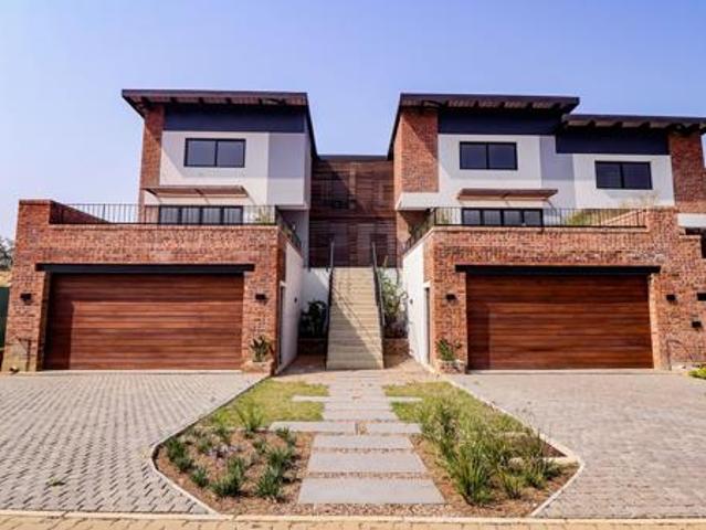 3 Bedroom Duplex in Hilton