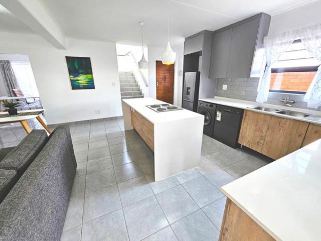 3 Bedroom Duplex in Irene