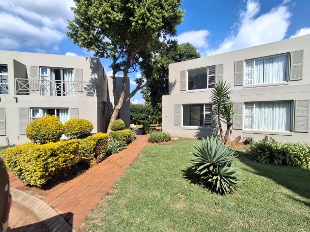 3 Bedroom Duplex in Kosmos