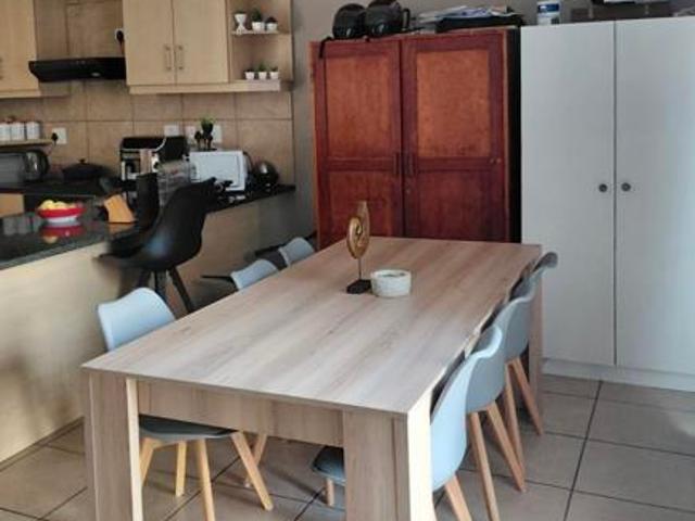 3 Bedroom Duplex in Langebaan Central