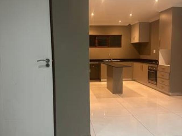 3 Bedroom Duplex in Randpark Ridge