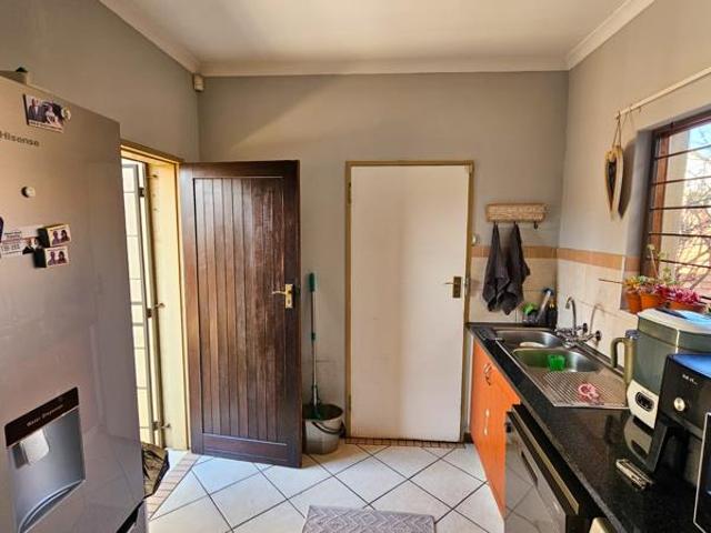 3 Bedroom Duplex in Doringkloof