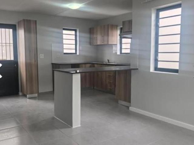 3 Bedroom Duplex in Rivergate