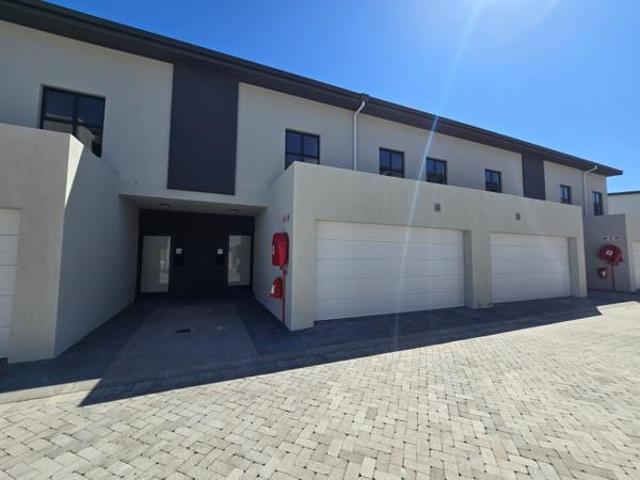 3 Bedroom Duplex in Sandown