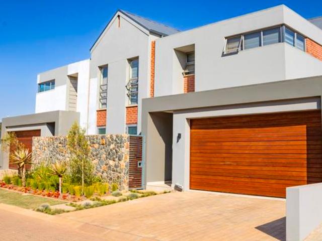3 Bedroom Duplex in Serengeti Lifestyle Estate