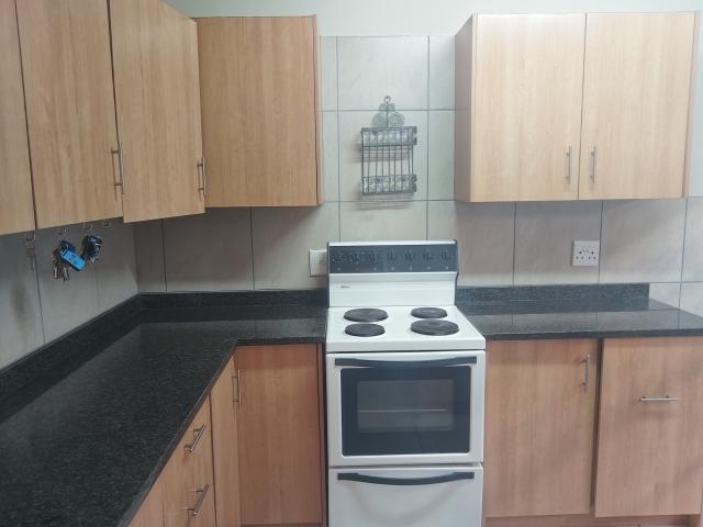3 Bedroom Duplex in Sinoville