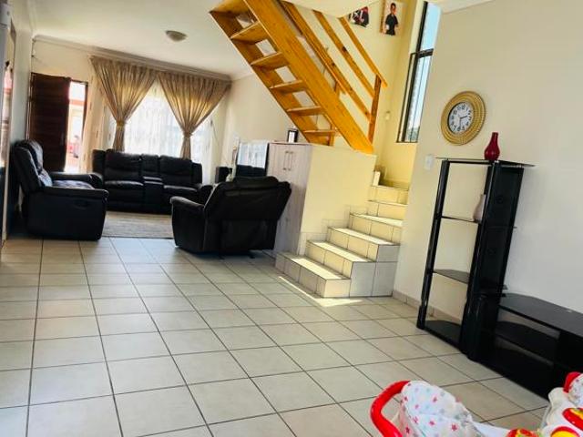 3 Bedroom Duplex in Waterval East