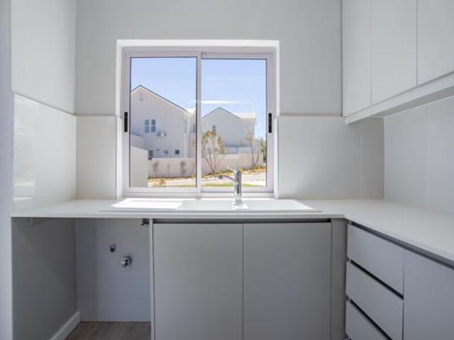 3 Bedroom Duplex in Wellington North