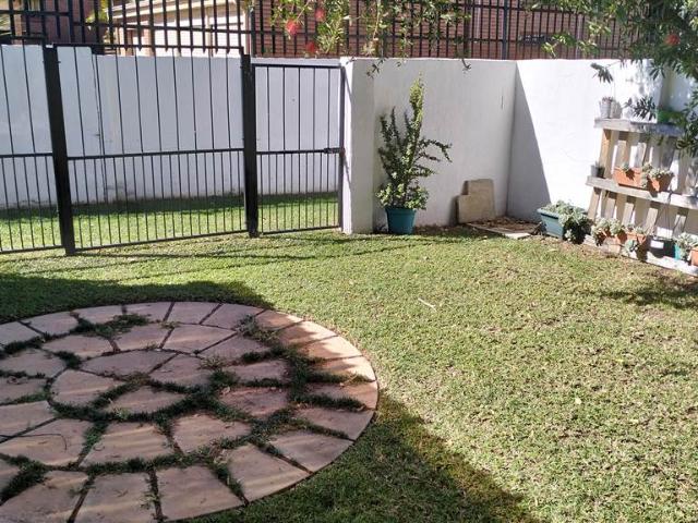3 Bedroom Duplex in Willow Park Manor