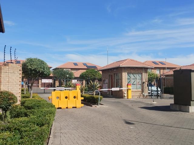 3 Bedroom Duplex To Let in Annlin