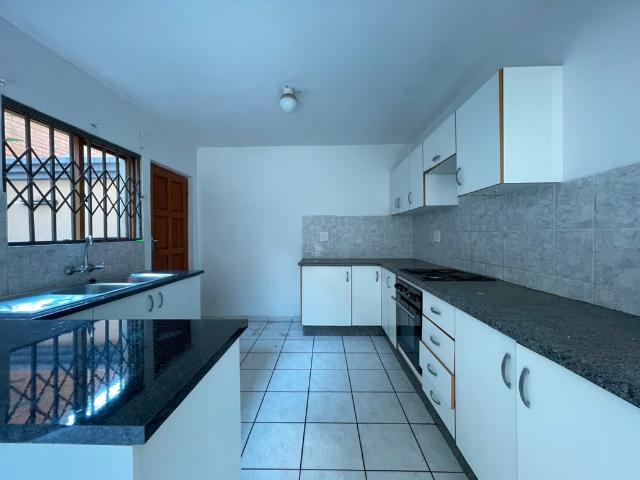 3 Bedroom Duplex To Let in Arboretum