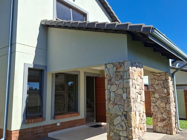 3 Bedroom Duplex To Let in Kyalami