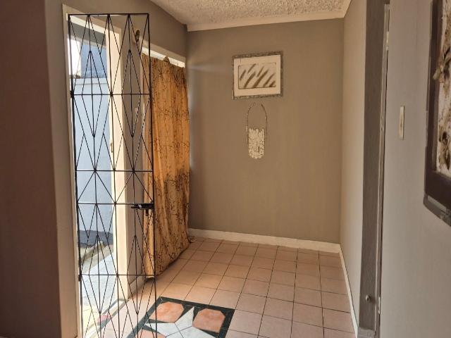 3 Bedroom duplex townhouse freehold for sale in Longcroft, Phoenix