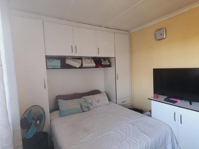 3 Bedroom duplex townhouse freehold for sale in Longcroft, Phoenix