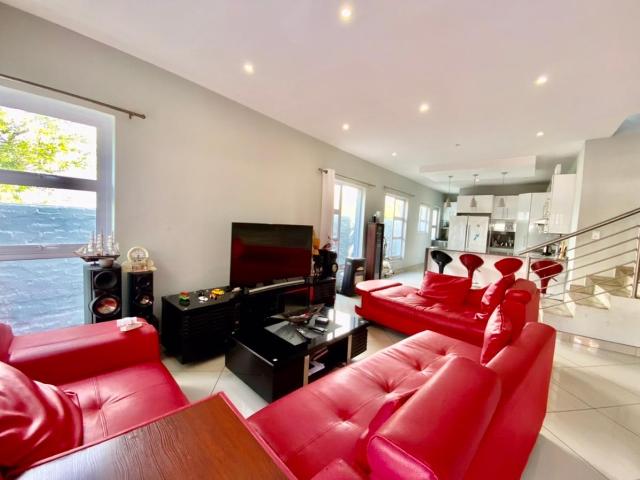 3 Bedroom duplex townhouse sectional for sale in Meyersdal, Alberton