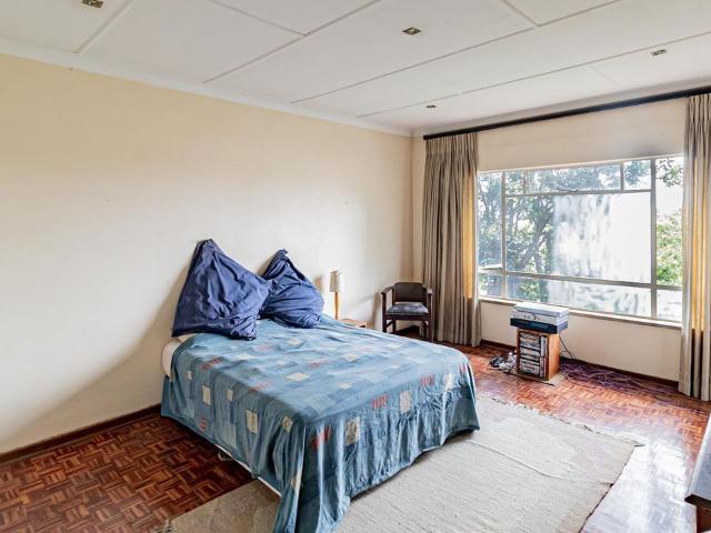 3 Bedroom duplex townhouse sectional for sale in Fairland, Randburg