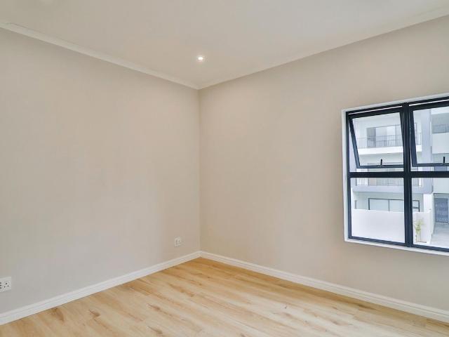 3 Bedroom duplex townhouse sectional for sale in Sandown, Blouberg