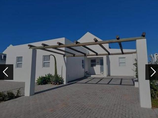 3 bedroom dwarskersbos to let