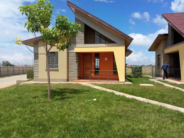 3 Bedroom for sale touching tarmac and in a gated estate