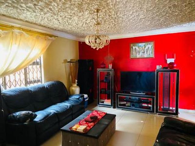 3 bedroom family home for sale
