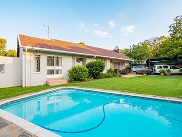 3 bedroom family home in bordeaux south