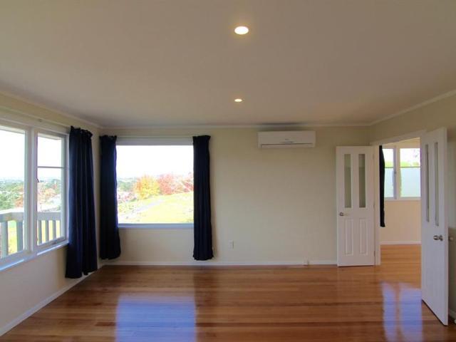 3 bedroom family home in West Harbour