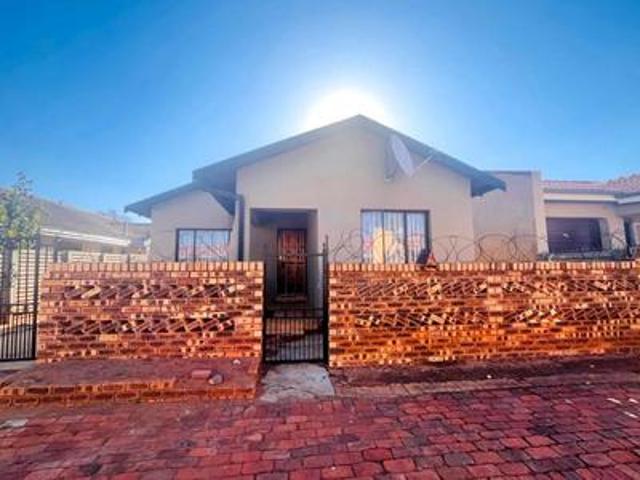 3 bedroom family home on the market.