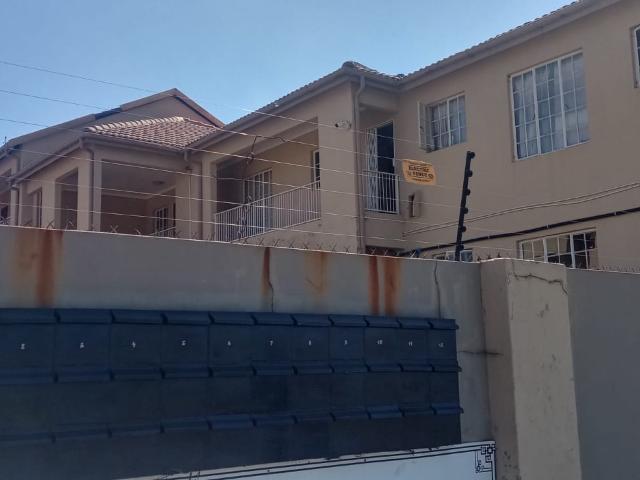 3 bedroom flat